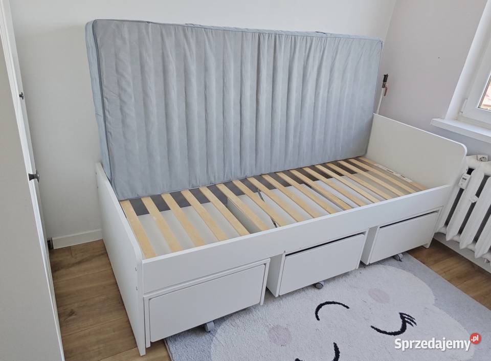 Łóżko Ikea Slkt 3 półki na kółkach na pościel Dom i Ogród śląskie Czeladź