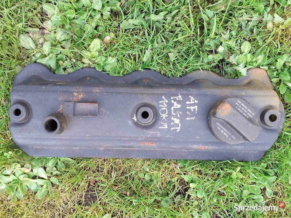 Pokrywa zaworów Volkswagen Passat 110 z korkiem Tuszkowo