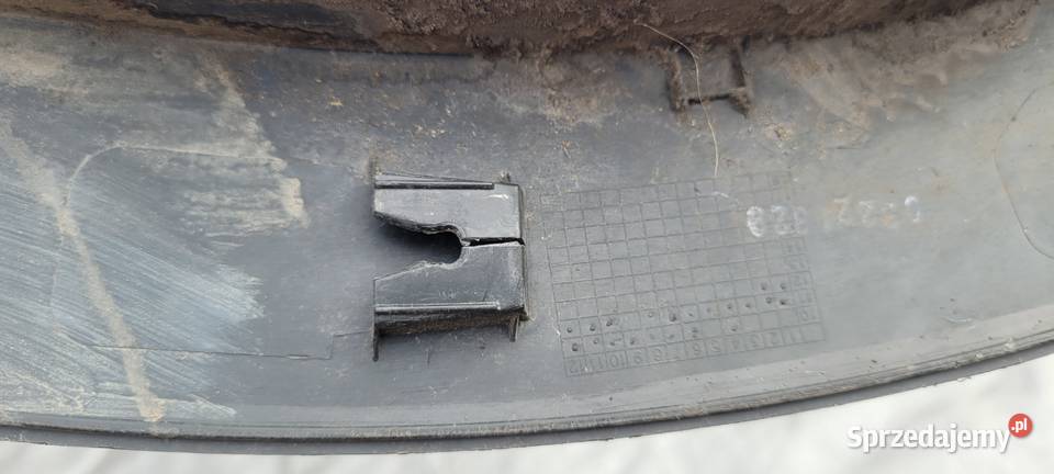 LISTWA BŁOTNIKA LEWY PRZÓD KIA SPORTAGE III osobowe Ruda Śląska