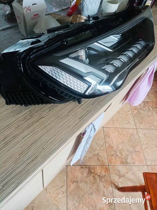 Reflektor prawy AudiQ7 19 Matrix Led 4M0941040C