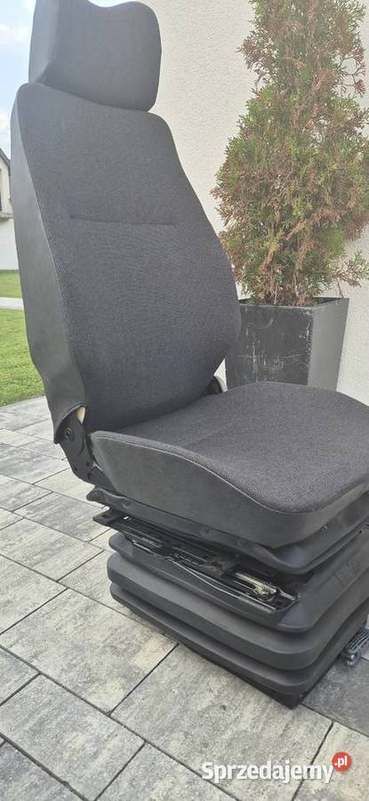 Siedzenie pneumatyczne i mechaniczne NOWE Krzczonów Trzeci