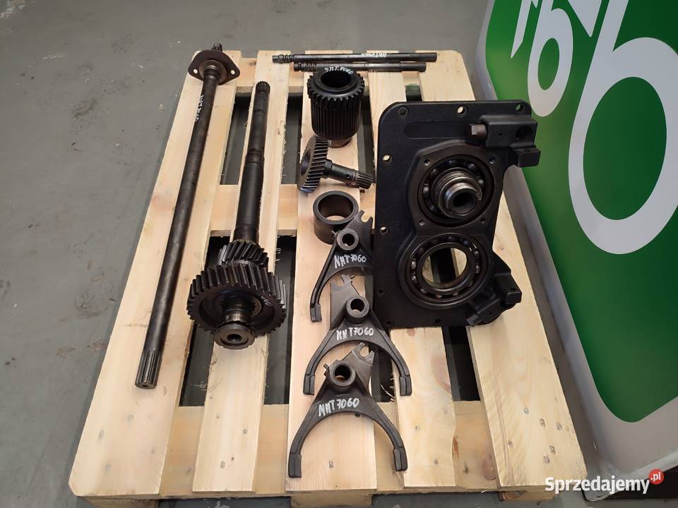 Skrzynia biegów AUTOCOMMAND części HOLLAND T7060 Wilkowo