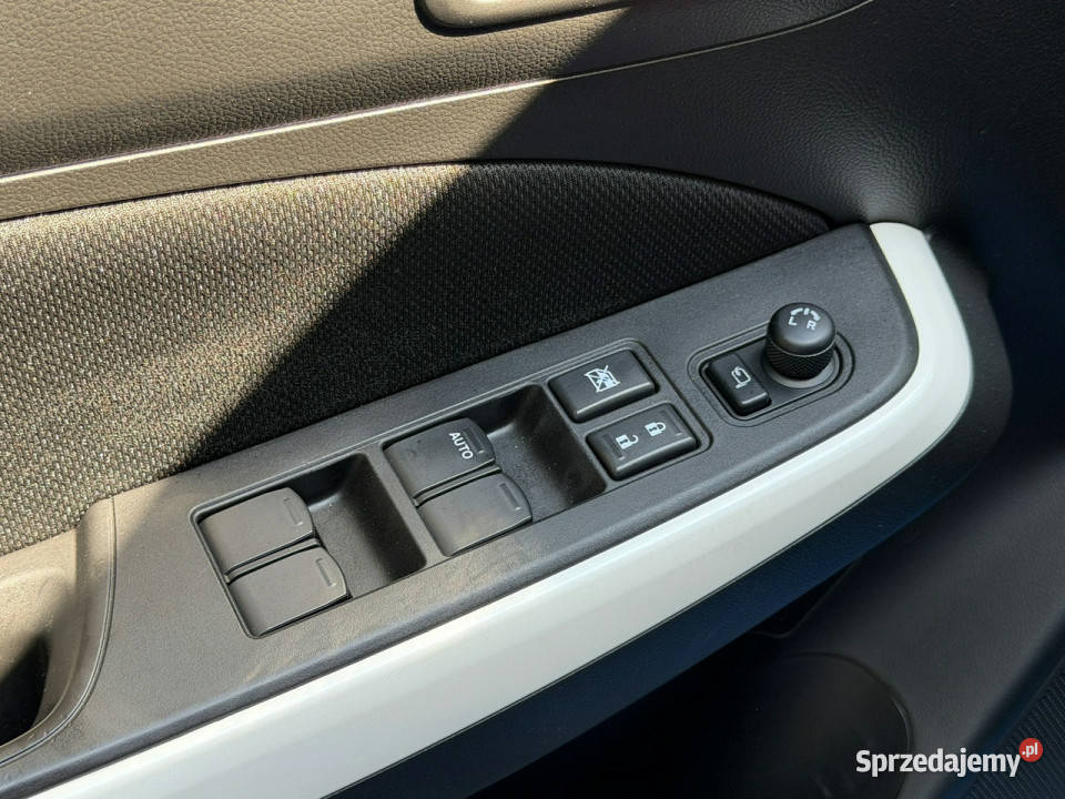 Suzuki Swift 12i 90 Hybrid elektryczne lusterka Węgrów