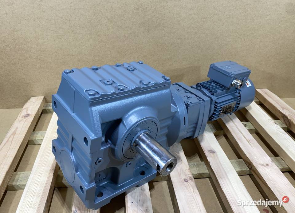 motoreduktor przekładnia 075kW 24obr 3fazowy Silniki Pigża