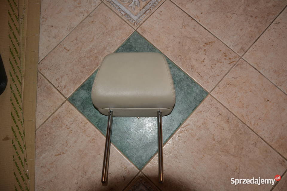 Zagłówek kierowcy Skoda octavia 2 skóra jasna Jarosław