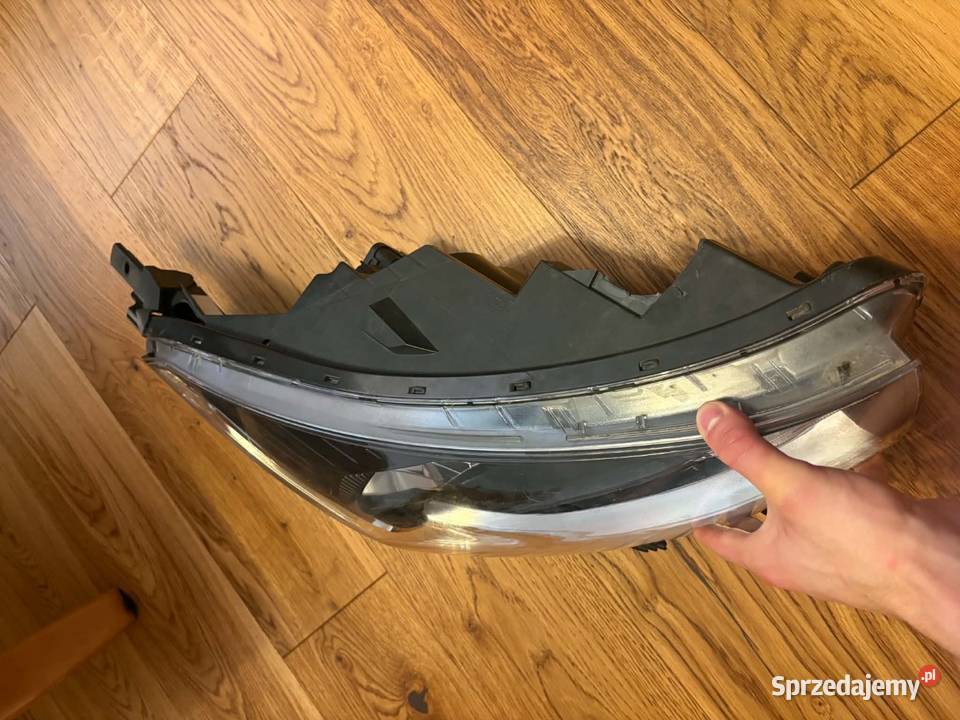 Sprzedam lampe Kia Rio IV 4 benzyna Osobnica