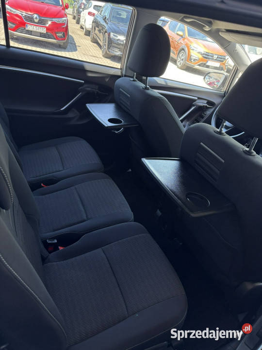Toyota Verso Rezerwacja