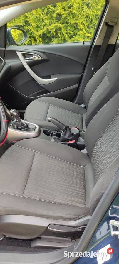 Opel Astra J 14 Turbo 120 lakier metallic Rzeszów sprzedam