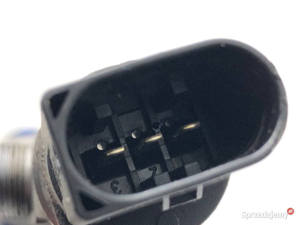 LISTWA WTRYSKOWA Z CZUJNIKIEM BMW F16 0445216036