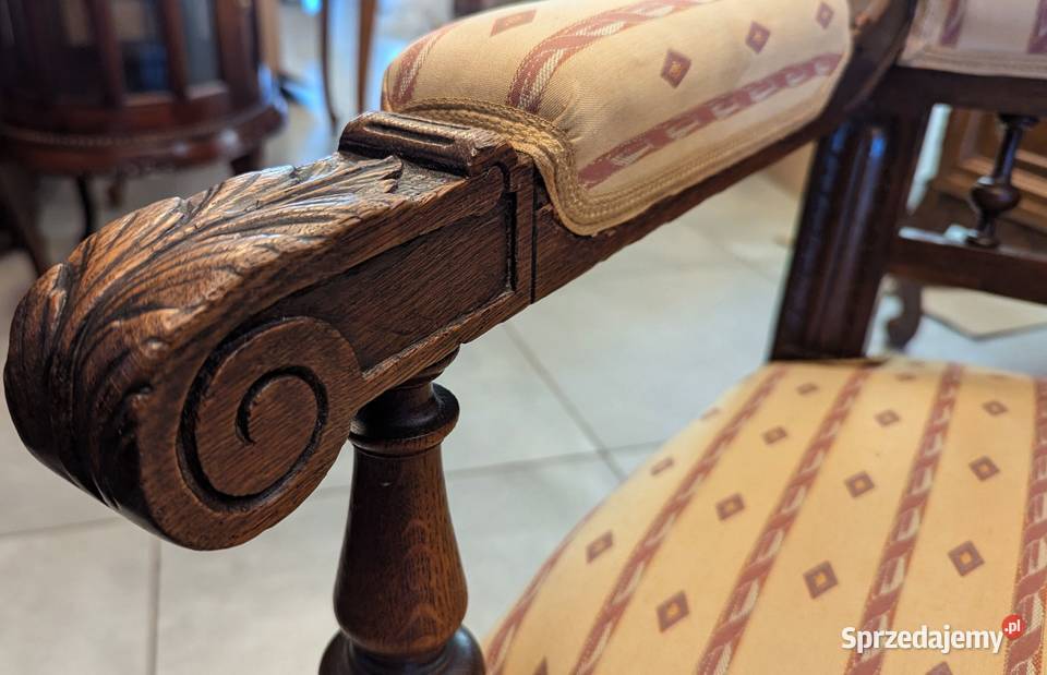Piękny dębowy fotel neorenesansowysklep Dąbrowa Meble Dąbrowa Górnicza