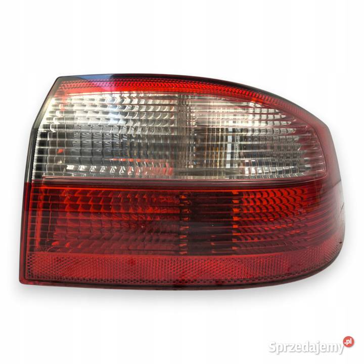 LAMPA PRAWA Renault Laguna II 20012005 tylna