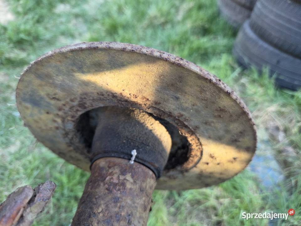 Os z resorami do przyczepki Zaborowice