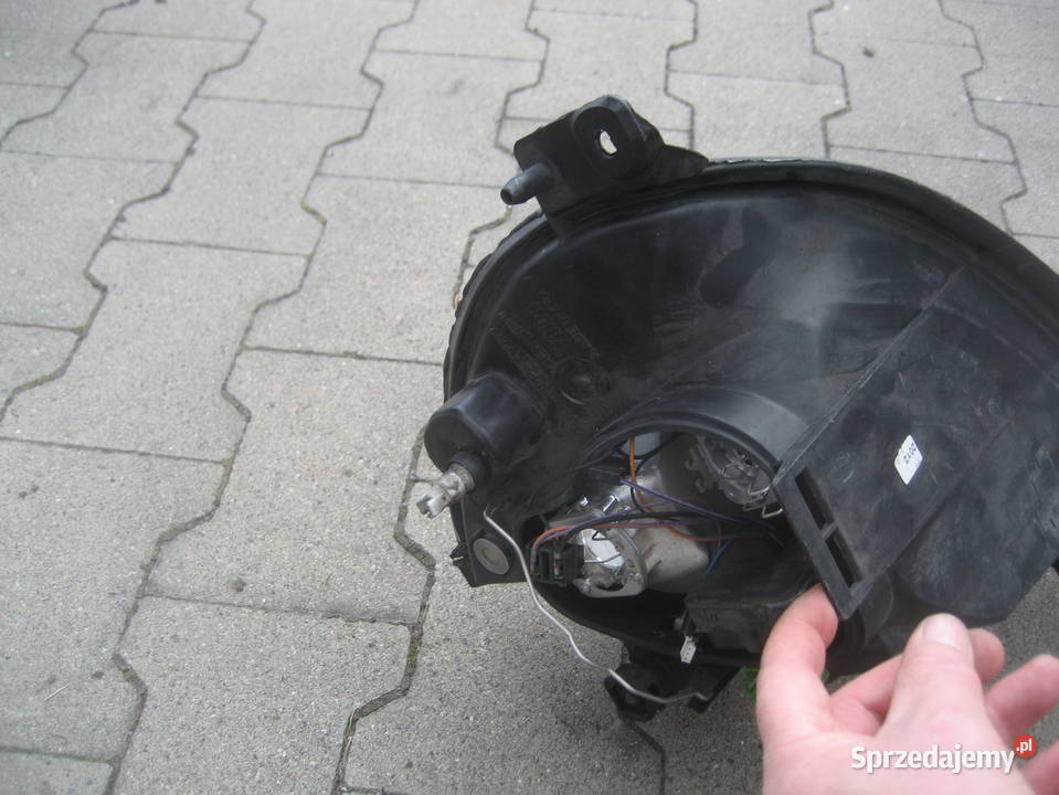 ford ka mk1 9607r lampa przód prawa valeo wielkopolskie Rakoniewice