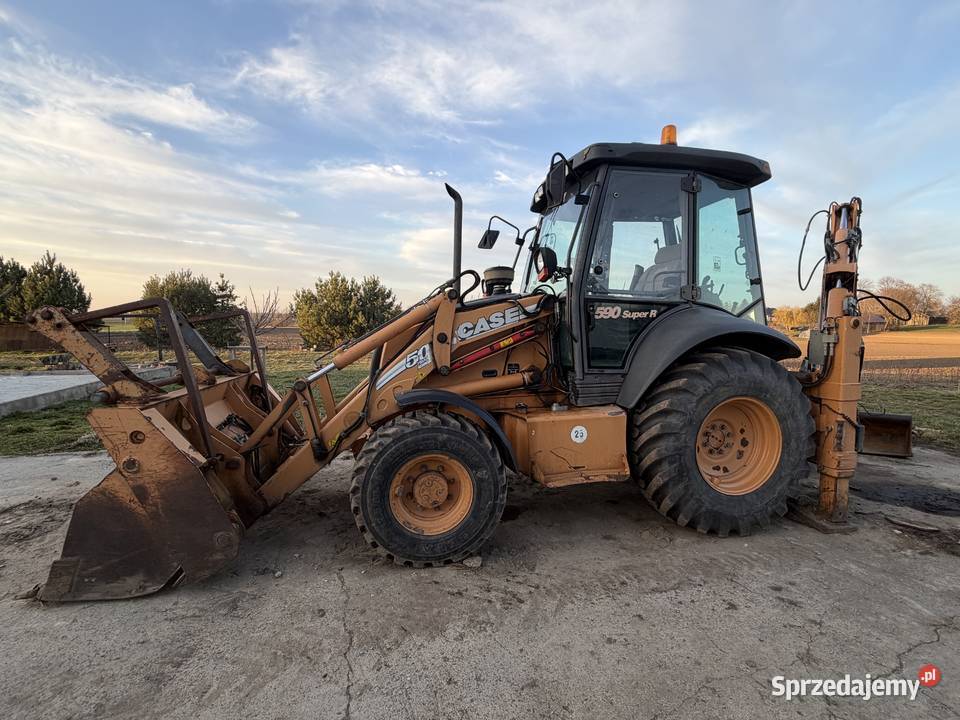 Koparko Ładowarka Case 590 super r sprzedam