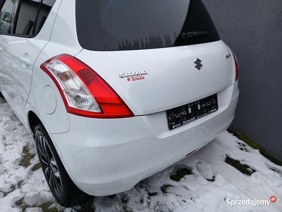 Suzuki Swift benzyna przebieg 130 15r biały Czermin