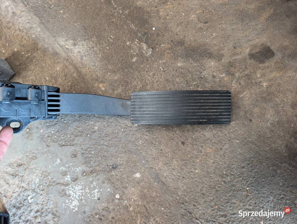 Pedał gazu gla A 246 300 14 04 nowy Cieszyn
