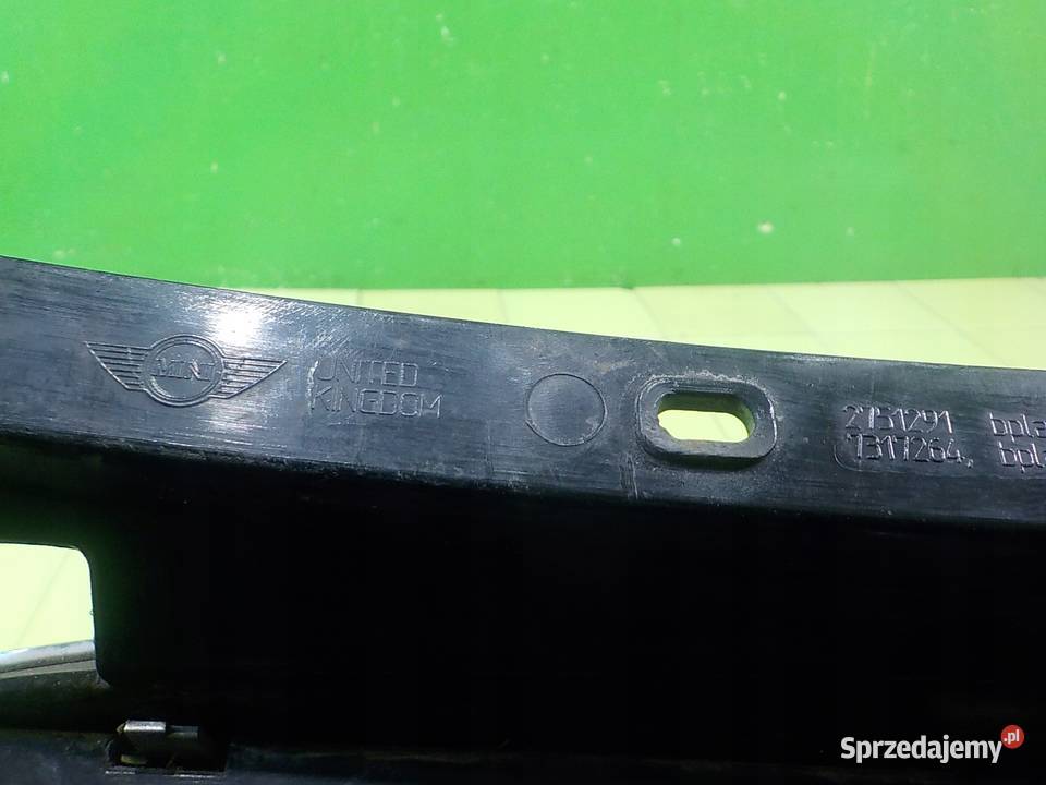 MINI COOPER ONE R56 II 16B 13r 3D atrapa grill