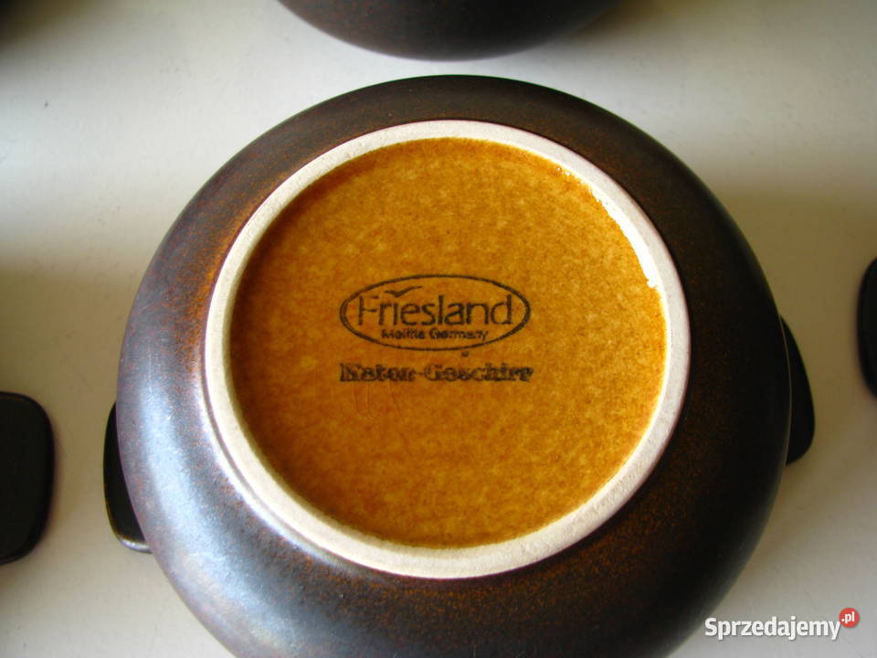 Kamionkowe miseczki z uszkami talerzyki i patera Porcelana i szkło małopolskie Brzegi