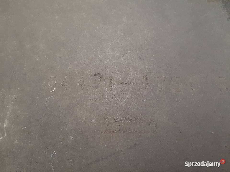 SUZUKI GSXR 750 1100 OWIEWKA BOCZEK 9447117E0 Bieleń