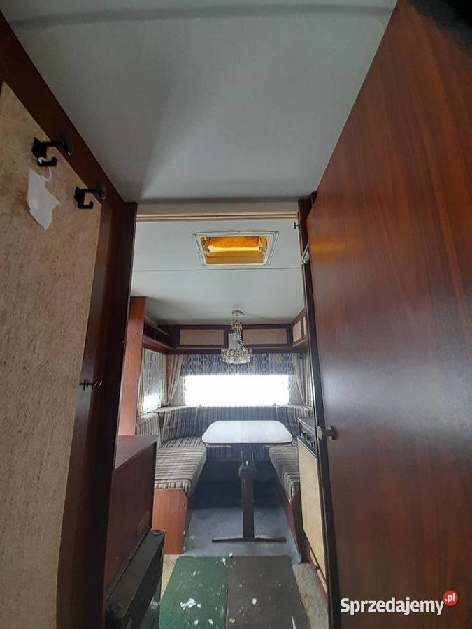 Przyczepa kempingowa z przeznaczeniem na działkę 1