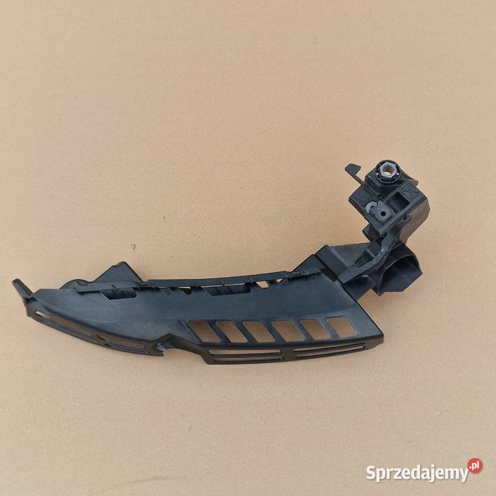 SEAT TARRACO ŚLIZG POD LAMPĘ REFLEKTOR PRAWY Bieleń sprzedam