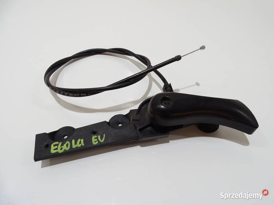 LINKA CIĘGNO RĄCZKA OTWIERANIA MASKI BMW E60 E61 osobowe sprzedam