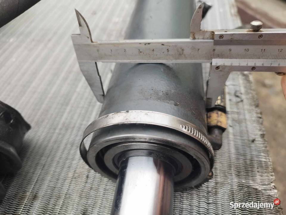 Siłownik hydrauliczny tłok Złożony 48 Pozostałe Strzyżew
