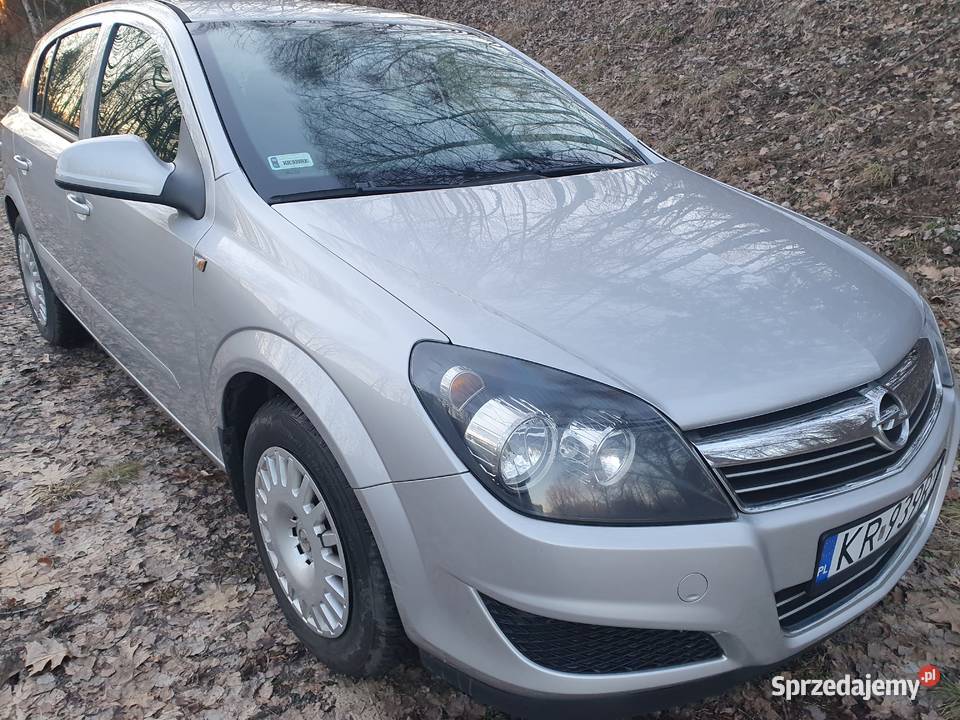OPEL ASTRA 16 EcoTec 2011 150 Krajowy Stan 1598cm3 Katowice