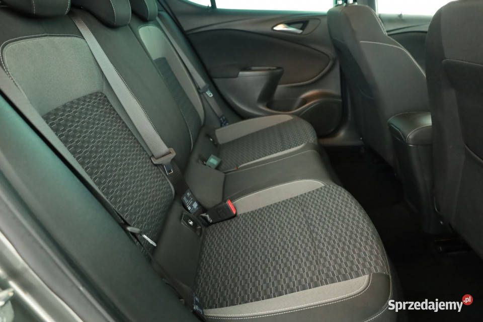 Opel Astra 12 Turbo 4/5 mazowieckie