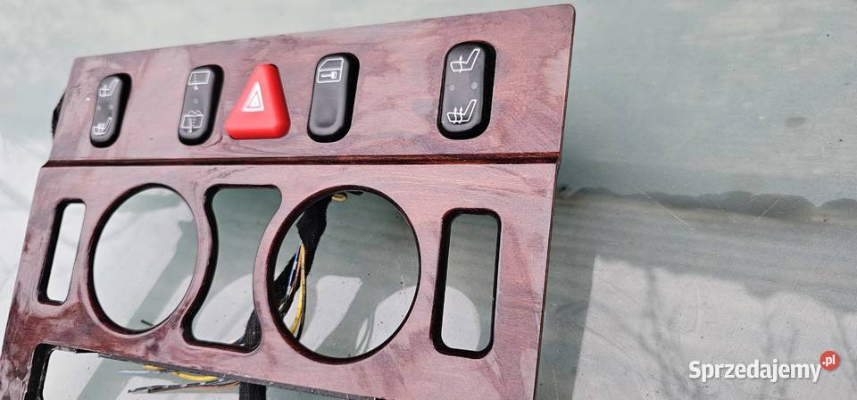 Ramka radia dekor mercedes w210 2106830308 wielkopolskie Zbąszyń