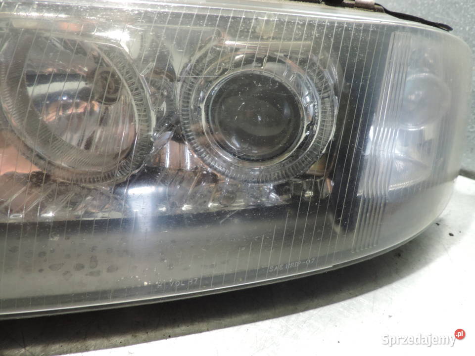 AUDI A6 C5 LAMPA REFLEKTOR LEWY PRZÓD sprzedam