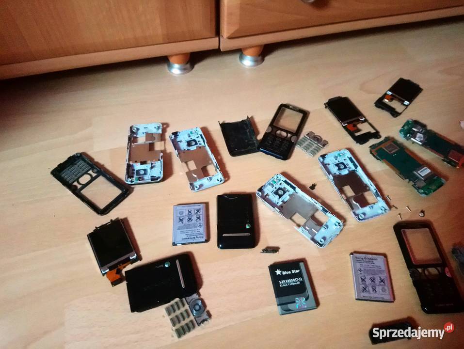 Sony Ericsson K 550i- części