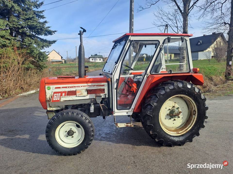 Ciągnik rolniczy traktor lindner 1600 3cyl