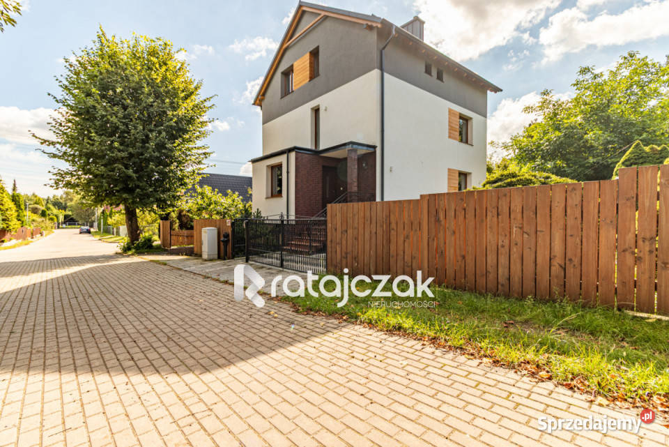 Dom wolnostojący Luzino 275m2 pomorskie sprzedam
