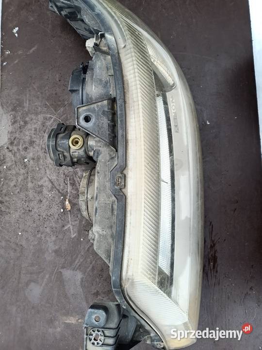 Lampa reflektor lewy Xenon renault laguna 2 Szczecin