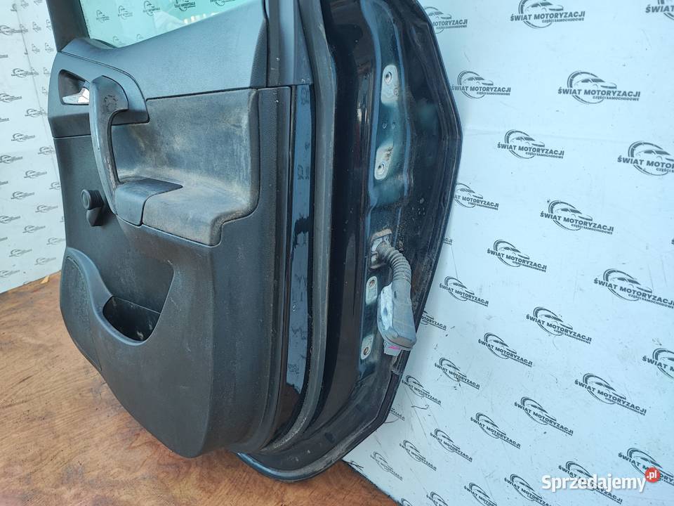 OPEL MERIVA B 13r drzwi prawe tył osobowe Kielce