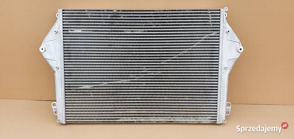 SCANIA R S CHŁODNICA POWIETRZA INTERCOOLER Bieleń