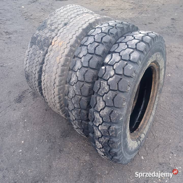 Opony 82520 82520 dętki fartuchy Piaski sprzedam