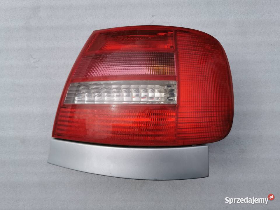 Lampa Prawy Tył Tylna Prawa Audi A4 B5 Sedan Wyszków