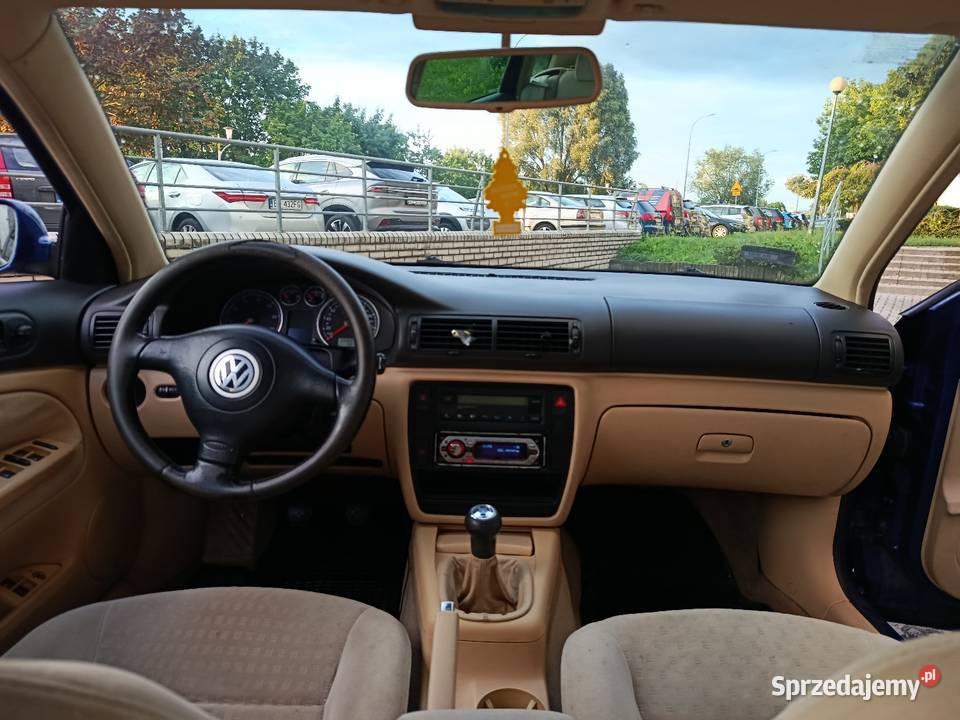 Volkswagen Passat 16 benzyna 2002 podlaskie Białystok