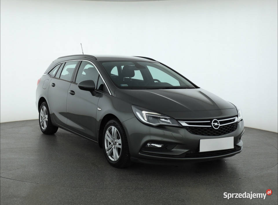 Opel Astra 16 CDTI klimatyzacja Piaseczno
