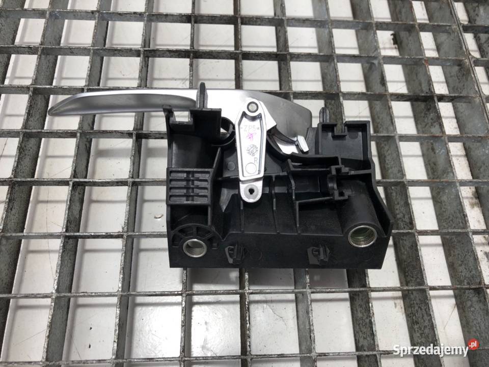 KLAMKA WEWNĘTRZNA PRAWA VOLVO FH II Hatchback sprzedam