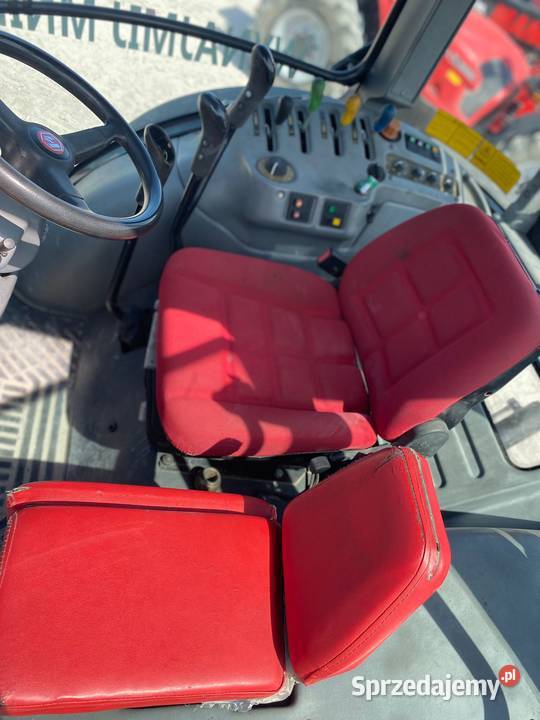 Używany Ciągnik rolniczy HATTAT T4110 4WD Pozostałe Rzędziany