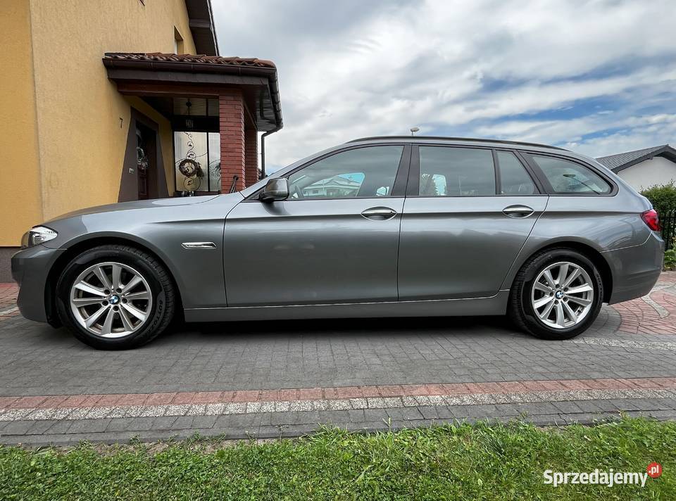 BMW F11 523i 204 30R6 2011r 173000 relingi dachowe śląskie Częstochowa sprzedam