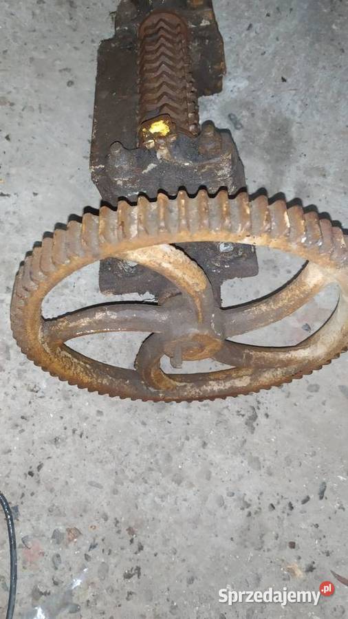 Wałki sieczkarnia bębnowa Wólka Pełkińska