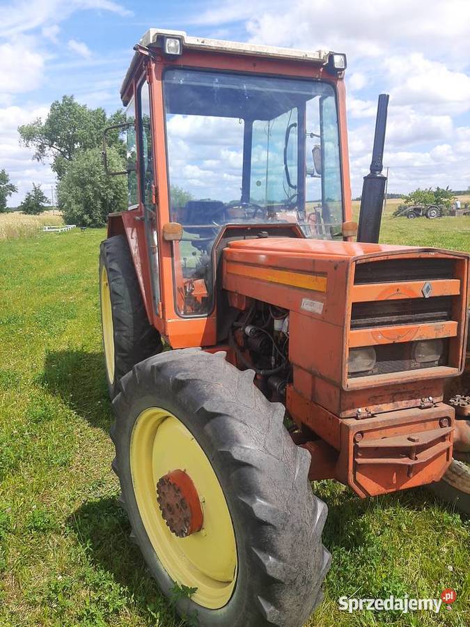 Ciągnik rolniczy renault 7814