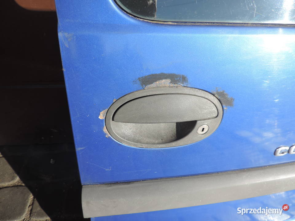OPEL COMBO C DRZWI PRAWE TYLNE Z21K Rok produkcji 2005 Nowy Sącz