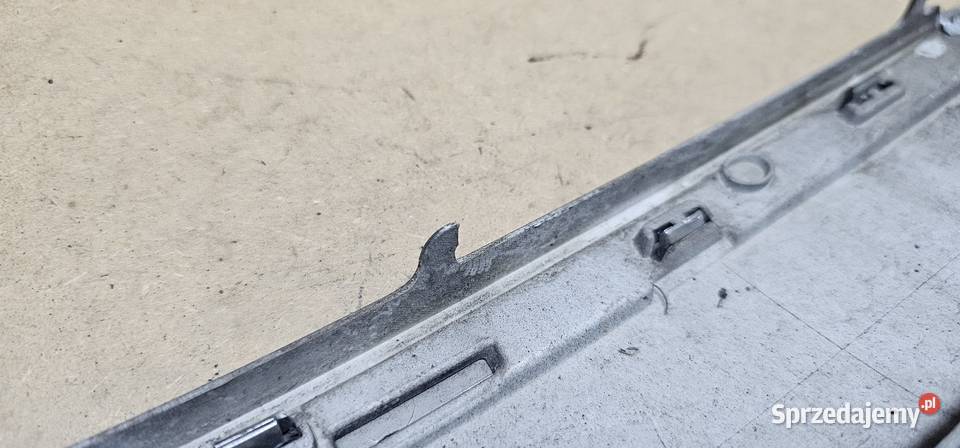 Listwa zderzaka prawa mercedes w210 lift Zbąszyń