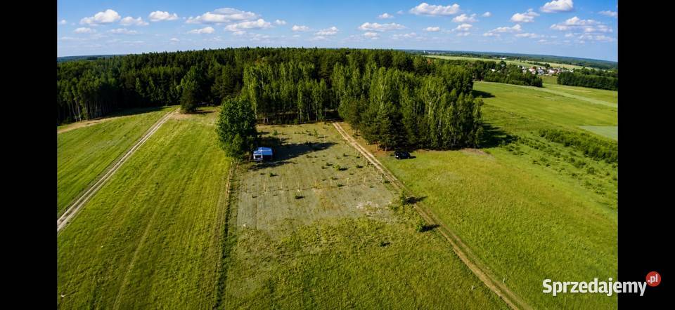 Działka bud Bobrowniki 1076M2 1208M2 WZ dookoła 1076m2