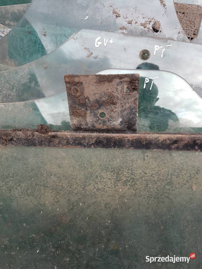 AUDI 80 B2 1983 1985 SZYBA PRAWA TYL PRAWA TYLNA wielkopolskie Turkowice sprzedam